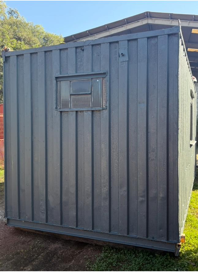 CONTAINER 6 METROS trazeira