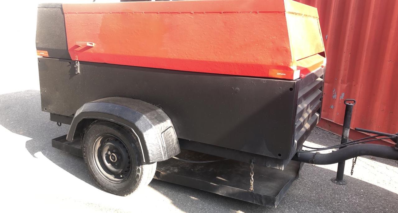 COMPRESSOR DE AR CHICAGO 265 PCM lado